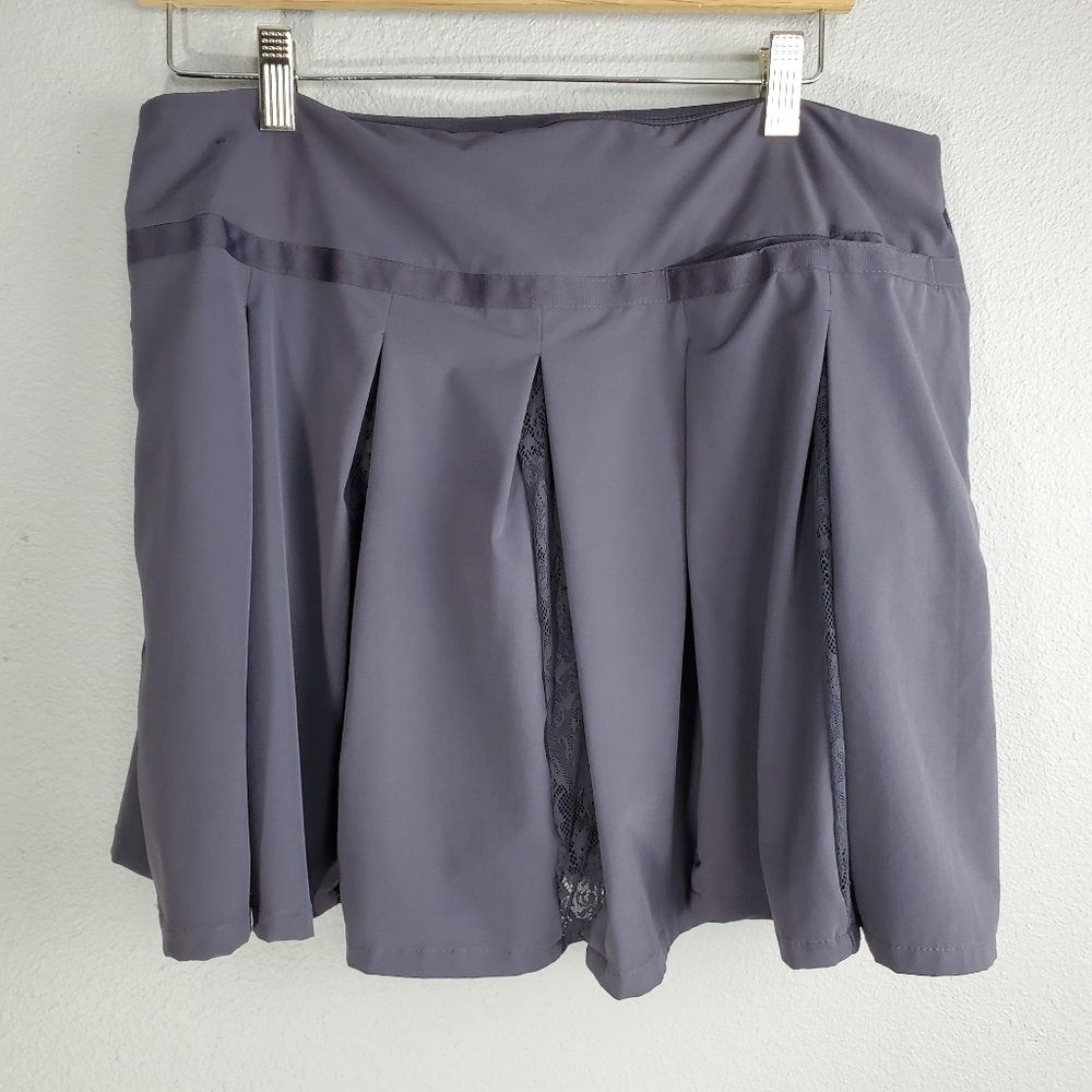 Nike PGA skort with lace pleats, large
